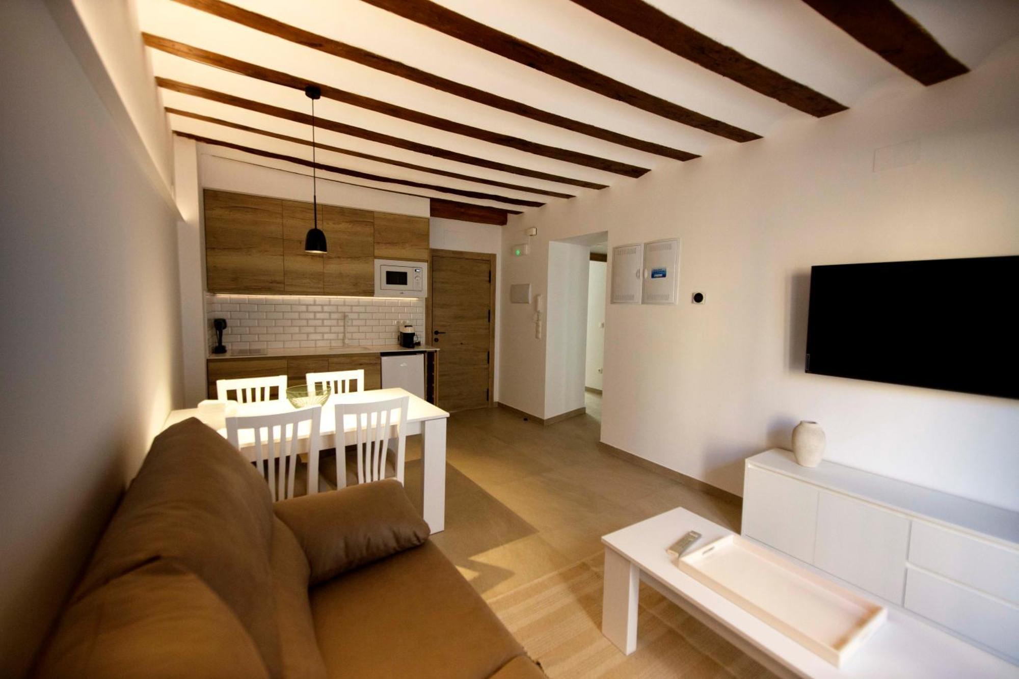 Apartamentos Turisticos La Bodegueta Utiel Dış mekan fotoğraf